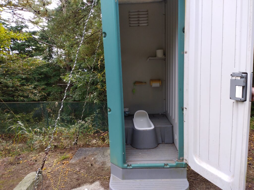 ハイランドパーク粉河キャンプ場のトイレ画像②