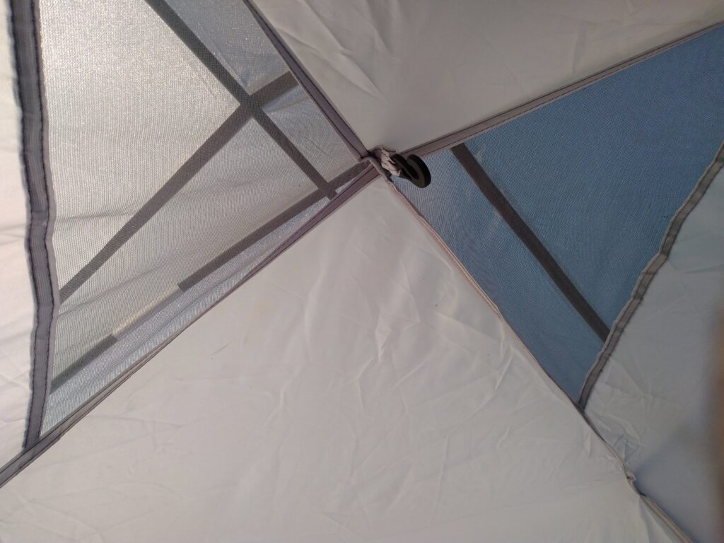 goglampingツーリングドームテント内部の画像