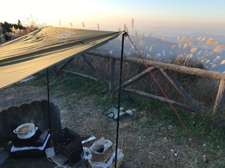 生石高原キャンプ場での一泊キャンプの様子画像